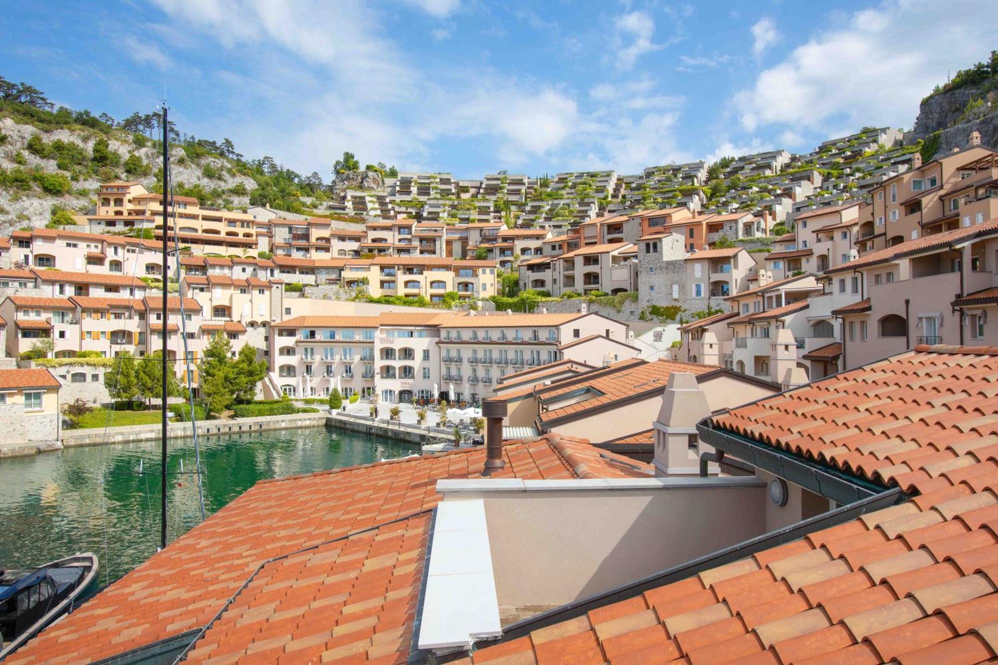 Portopiccolo Apartments Систиана Экстерьер фото