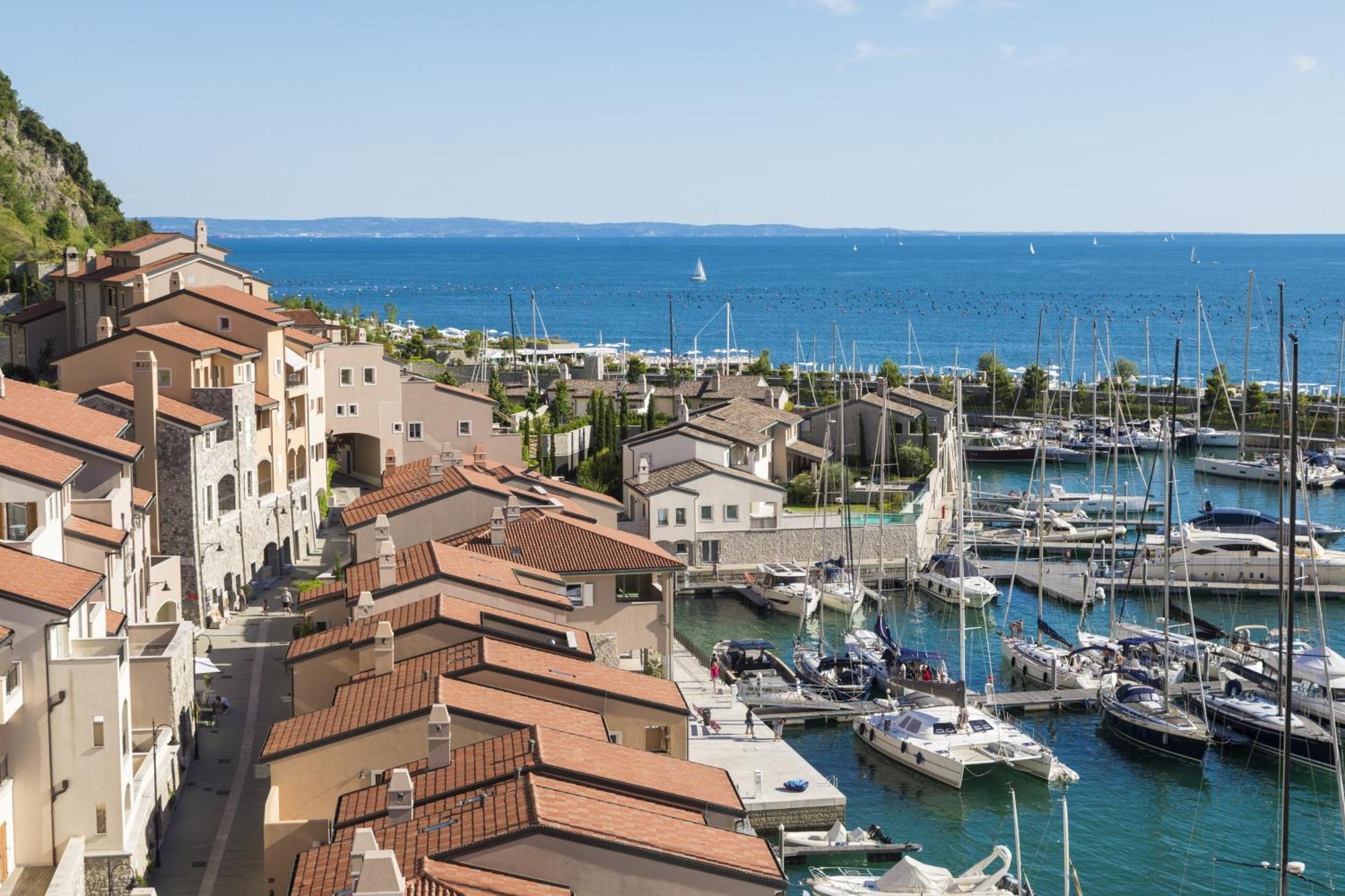 Portopiccolo Apartments Систиана Экстерьер фото