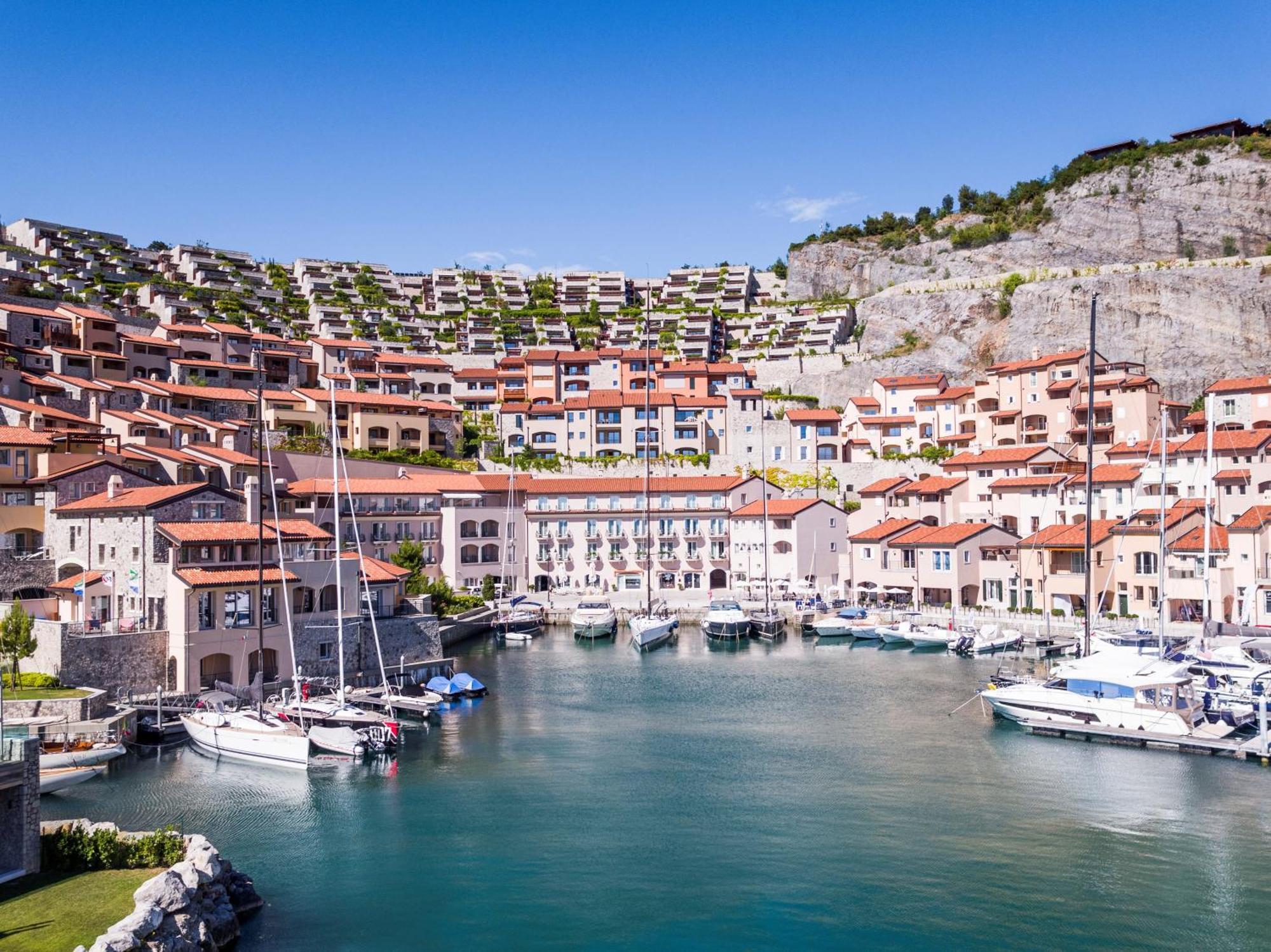 Portopiccolo Apartments Систиана Экстерьер фото